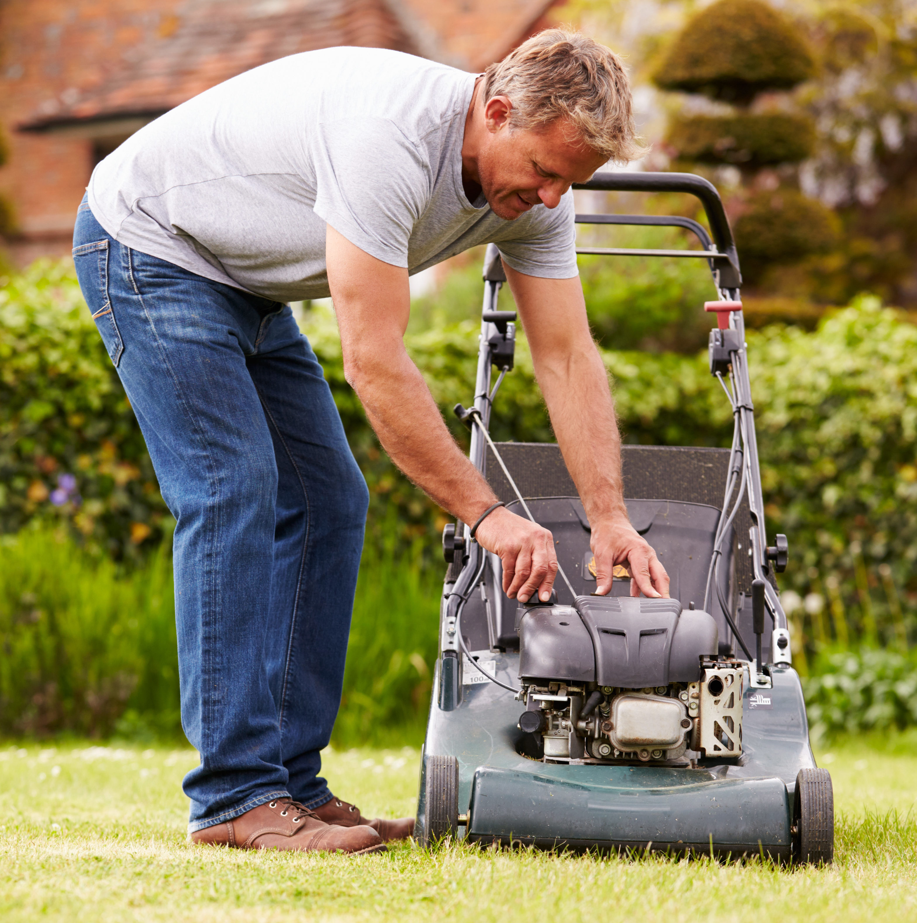 Guildford lawn 2024 mower repairs